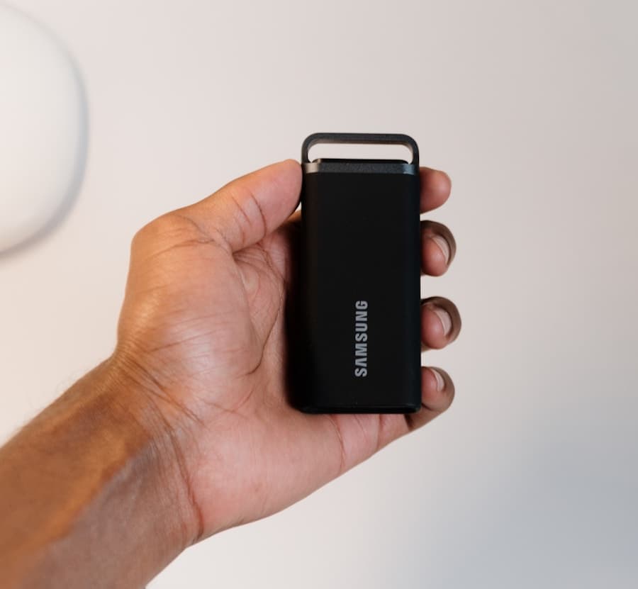 1TB Portable SSD Drive